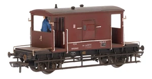 37-536A Bachmann OO Gauge 20 Ton Brake Van Weathered, Guard Fitted (Pre-Owned) - Picture 1 of 1