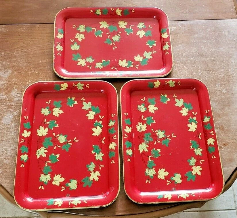 VINTAGE SET OF 3 METAL RECTANGULAR SERVING TRAYS RED WITH LEAVES TOLE WARE - Image 1 of 4