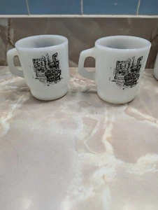 Vintage FIRE KING "stufa a legna" 2 tazze vetro latte - Foto 1 di 5