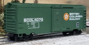 Life-Like Canada HO Scale British Columbia Railway (BC Rail) 40' Box Car - Picture 1 of 15