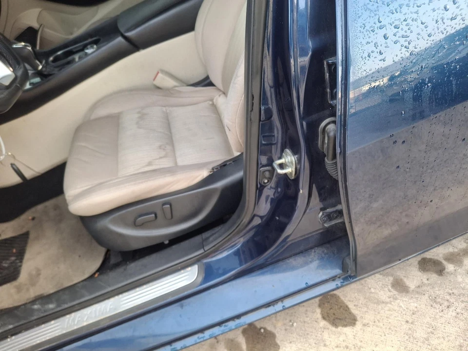 Б/у передний левый ремень безопасности передний подходит: втягиватель ковша водителя Nissan Maxima 2016 года - Изображение 1 из 4