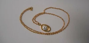 Neu ohne Etikett ~ ovaler Anhänger mit künstlichem rundem Diamant in der Mitte + 18" GP Kette Halskette - Bild 1 von 2
