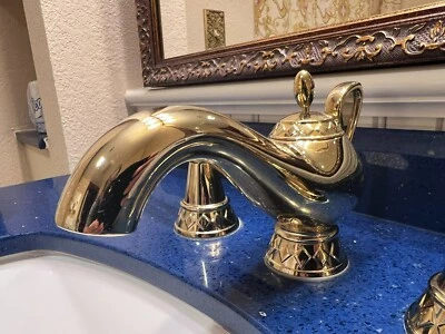 ROYAL ROOMS PORT ORLEANS RESORT Original Disney Prop ~ Aladdin Faucet Set - Image 1 of 4