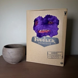 FUGGLER Clawey Divertente Brutto Mostro Spin Master Peluche Blu Giocattolo Denti 12" - Foto 1 di 1