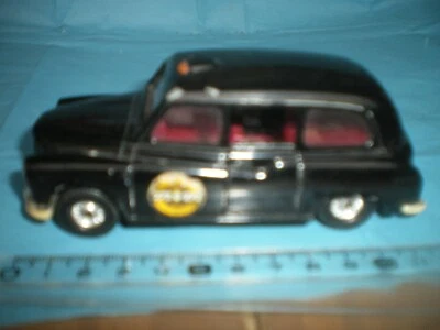1/36 Austin FX4 London Taxi 272-0-272  1970 - 1992 Corgi c 425/1  bon état - Photo 1/4