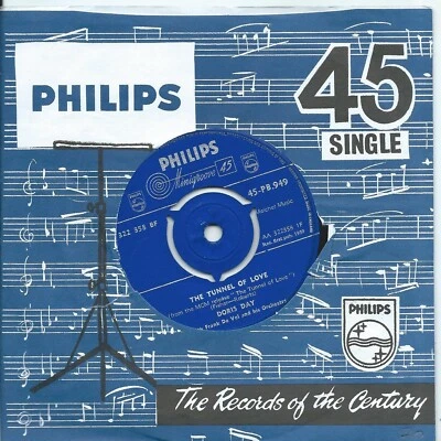 Doris Day:The tunnel of love/Run away, skidaddle, skidoo:UK Philips:1959 - Image 1 of 2