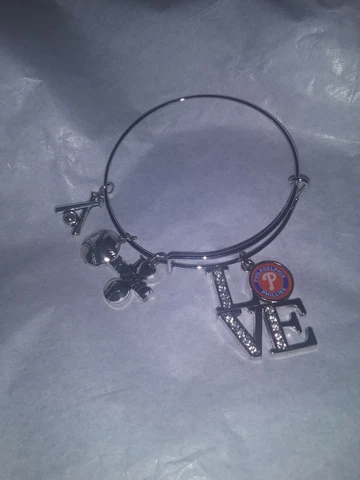 Philadelphia Phillies Bracelet Cover