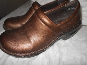 BOC Born Concepts "Peggy" Slip-On Brown Leather Clogs - Size 6.5 m/w Bronze - Picture 1 of 6