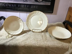 Mikasa Fine Ivory, SPUNSILK Elige tus piezas Ensalada, Plato B&B y Cupé Sopa Bow - Imagen 1 de 50