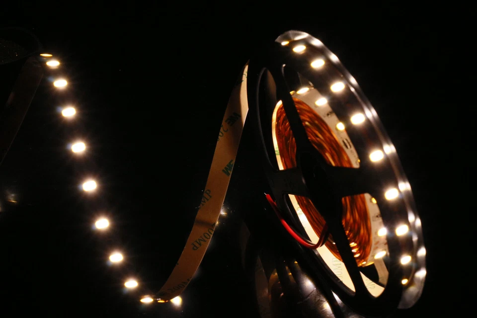 DIY LED U-HOME High CRI Ra 95+ DC12V SMD5630 LED Strip Light Neutral White 4500K - Image 1 of 4