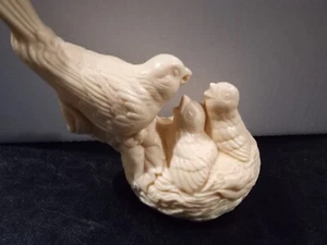 Vintage Decorative Pomander The Nestlings Finches Birds Yellow - Picture 1 of 1