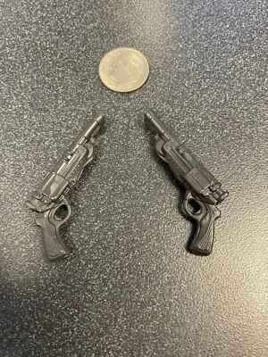 Marvel Legends 6 英寸比例十字绣仅手枪(完好)(CRIMSON DYNAMO)(黑色) — 第 1/3 张图片