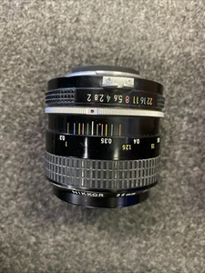 Nikon NIKKOR 35mm 1:2 900630 Lens - Picture 1 of 4