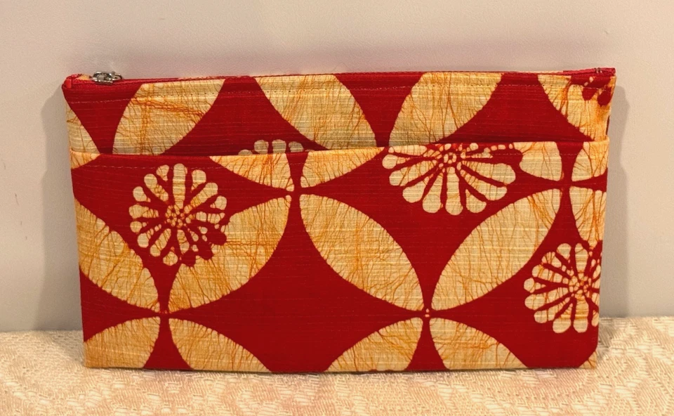 Vintage Kyoto Japanese Cotton-Linen Zipper Pouch Handmade Red/Ivory Print - Image 1 of 1