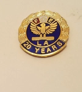 FEIND BRÜDERLICHER ORDEN DER ADLER 20 JAHRE MITGLIEDSCHAFT PIN - Bild 1 von 3