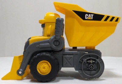 Cat Junior Crew Tipper 14” Electronic Construction Vehicle 82956 2+ - For Parts - Image 1 of 4