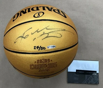 Kobe Bryant Autographed 2009 NBA Champions gold Logo Basketball UDA 24 out of 50 - Image 1 of 4