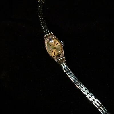 Antik Damen Armbanduhr Art Deco Weißgold 14k 585 17,8g netto Diamanten Saphire - Bild 1 von 4