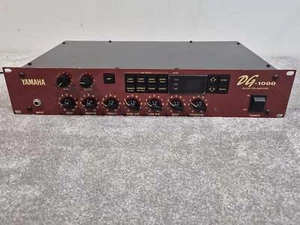 Yamaha DG-1000 - Modello preamplificatore e amplificatore per chitarra - Foto 1 di 13