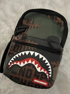 Sprayground Limited Edición 910B456nsz SHARK Mini Pack Camo Brown - Picture 1 of 7