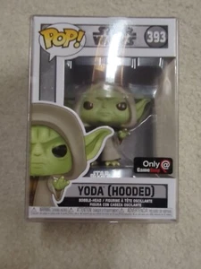 Star Wars Funko POP! #393 Hooded Yoda GameStop Exclusive Excellent Condition! - Picture 1 of 6