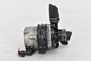 ☑️ 2013-2018 AUDI A6 A7 S6 - Auxiliary Coolant / Water PUMP W/ Bracket 8K0965569 - Picture 1 of 13