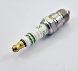 Bosch Spark Plug For Holden Torana LC 2.6L/2.8L, LH, LX 2.8L/3.3L/4.1L/5.0L, LJ - Picture 1 of 3