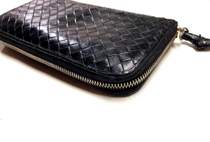 BOTTEGA VENETA INTRECCIATO LEATHER WOVEN LONG WALLET ZIP AROUND ITALY BLACK - Picture 1 of 23