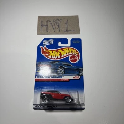 1999 Hot Wheels #922 First Editions #17 Jeepster - Image 1 of 4