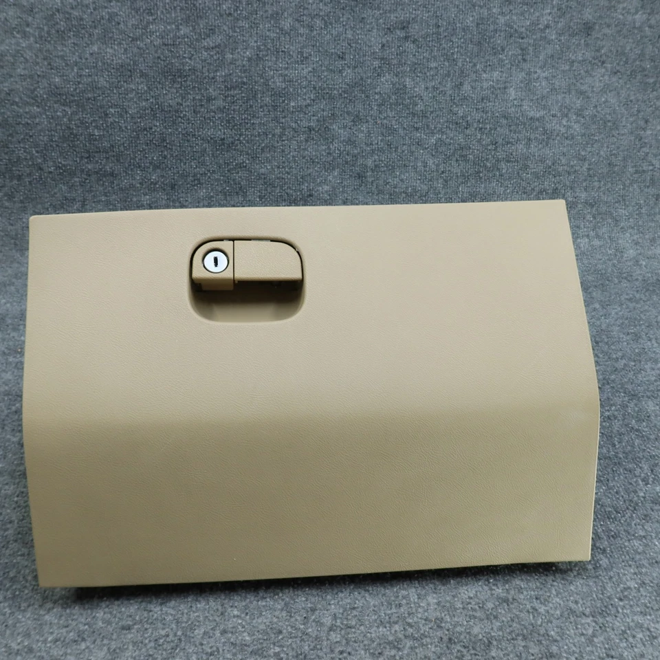 2005-10 Honda Odyssey Glove Box Lower Door Beige Lock Handle 77501-SHJ-A0-21 OEM Foto 1 de 4