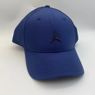 Gorra deportiva informal Nike Jordan Rise de metal estructurado Jumpman azul marino HM5750-410 Foto 1 de 4