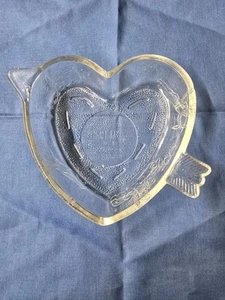 Vintage Cupid Heart/Arrow Glass 5" Valentine Dish McKee 1920-1950s - Picture 1 of 4