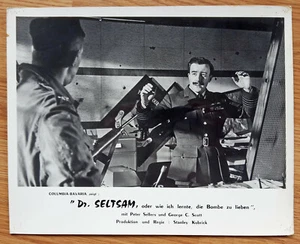 Stanley Kubrick - Dr. Strangelove - escasa tarjeta de lobby alemana 1964 #8 VENDEDORES - Imagen 1 de 1