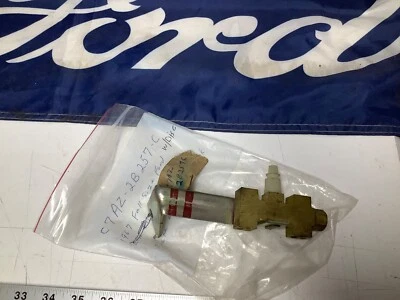 Válvula de bloque de distribución de frenos 1967 F100 1967 F100 NOS Ford Galaxie F100 C7AZ-2B257-d Foto 1 de 4