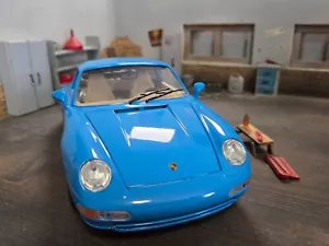 PORSCHE 911 CARRERA (1993) 1:18 Bburago Idee+Spiel EXCLUSIV LIMITED EDITION - Bild 1 von 13