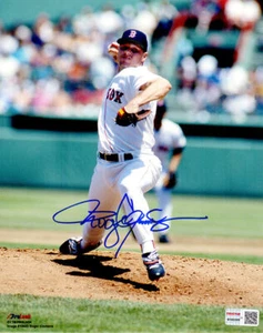 Roger Clemens Signed Boston Red Sox Pitching Action 8x10 Photo - (Tri-Star COA) - Picture 1 of 1