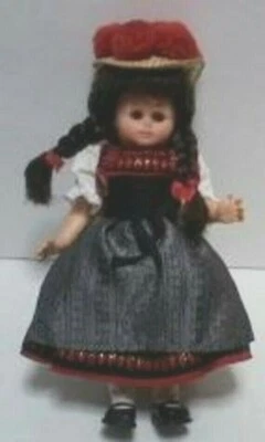 Muñeca Niña Alemana Disfraz Selva Negra Banda Goma Articulada Recuerdo Alemán  Foto 1 de 4