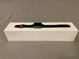 Apple Watch (1st generation) Sport Aluminum 42mm 8GB Space Gray - For Parts - Picture 1 of 2