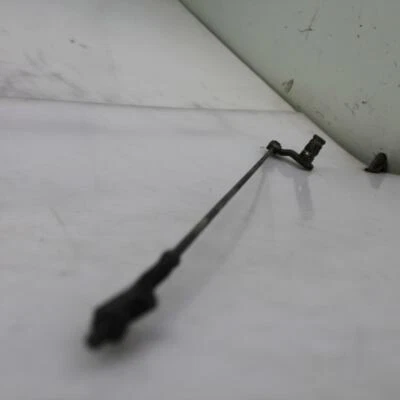 2008 yamaha v star 650 OEM REAR BACK BRAKE LINK LINKAGE CABLE LINE - Imagem 1 de 4