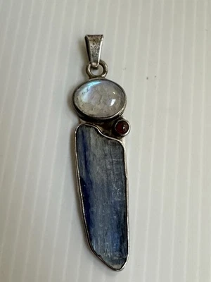 DE COLECCIÓN 925 STER. "COLGANTE POTENCIADOR PLATA ARCO IRIS PIEDRA LUNAR CIANITA HOJA GRANATE 2,75""" Foto 1 de 4