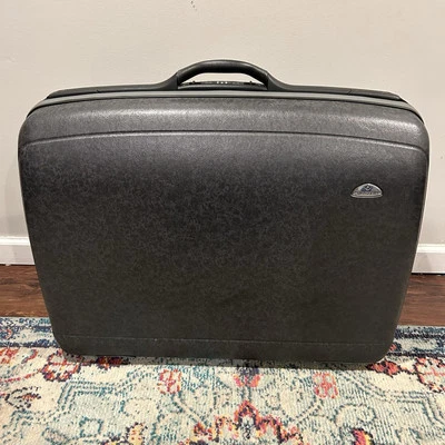 VTG Samsonite Gray Hard Shell Combo Locking Trolley Suitcase Retractable Pull - Image 1 of 4