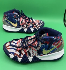 Nike Hombres Talla US7.5 Kybrid S2 "Tie Dye EE. UU. Rojo Azul Blanco Irving Excelente Con - Imagen 1 de 11