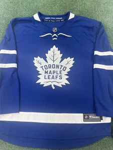 Toronto Maple Leafs Trikot Herren XXL Blau Fanatics Hockey NHL Neu Mit Etikett - Bild 1 von 8