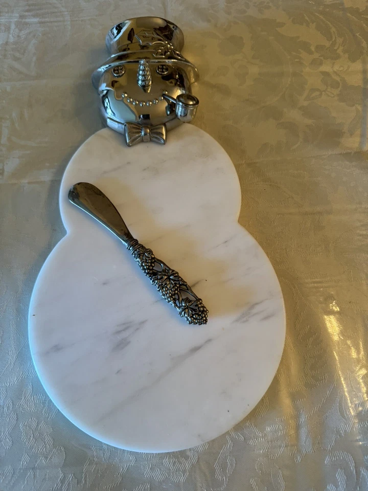 Tablero de charcutería muñeco de nieve mármol queso plateado Foto 1 de 4