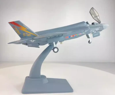 1:48 32CM U.S. LOCKHEED MARTIN F-35 Stealth Fighter Plane Diecast Aircraft Model - Image 1 of 4