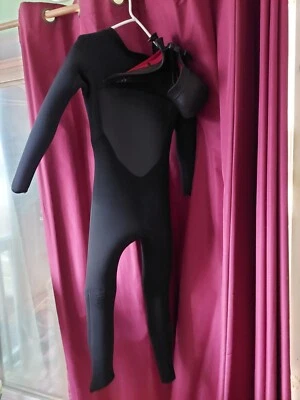 Barely Used! Hooded Xcel Drylock 6/5 Men's Medium Surf Suit  -  So Warm!!! - Image 1 of 4