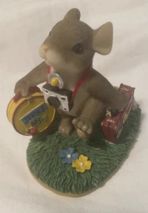 Charming Tails Mouse Visiting Friends Both Far And Near Figurine Fitz and Floyd - Picture 1 of 6