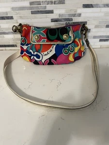 Coach Umhängetasche Poppy Pop Art Logo Ziptop bunt mit goldenen Akzenten - Bild 1 von 16