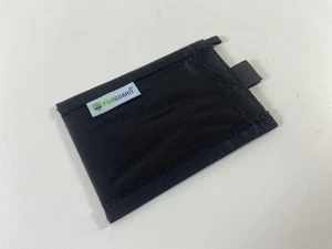 FOBGuard RFID Signal Blocking Pouch - geöffnet - Bild 1 von 5