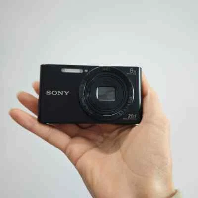 Sony Cyber shot DSC-W830 Compact Digital Camera 20.1MP 8x - Image 1 of 4
